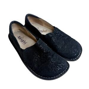 ALEGRIA Women's 37 US 7 Debra Black Sprigs Leather Clogs